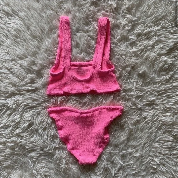 NWT Hunza G Xandra bikini set in bubblegum one size - Picture 2 of 7